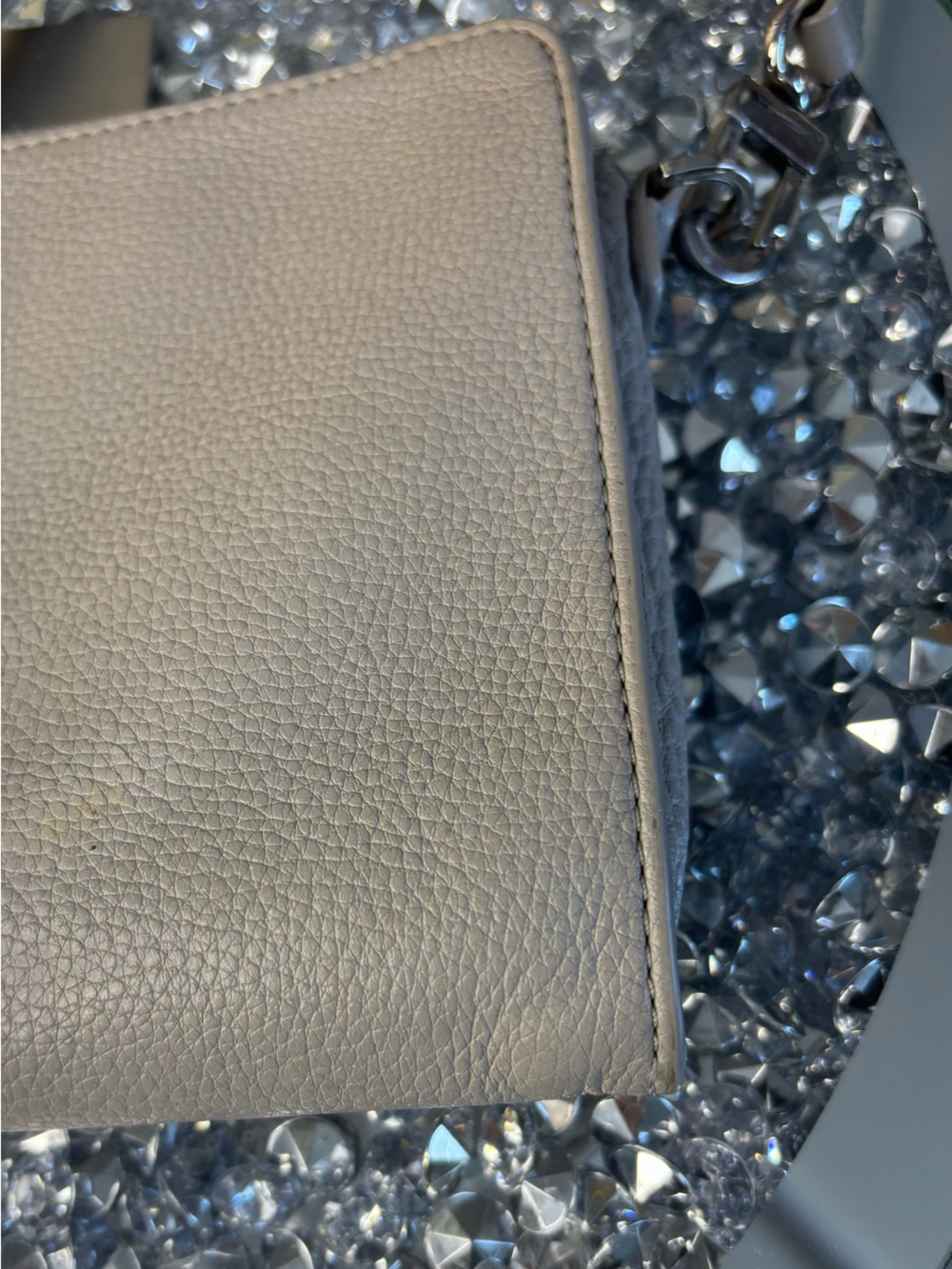 Tory Burch Mercer Pebbled Zip Crossbody Bag EUC - Picture 13 of 15